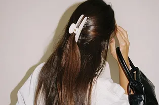 Что такое похмелье волос и как оно влияет на их качество 