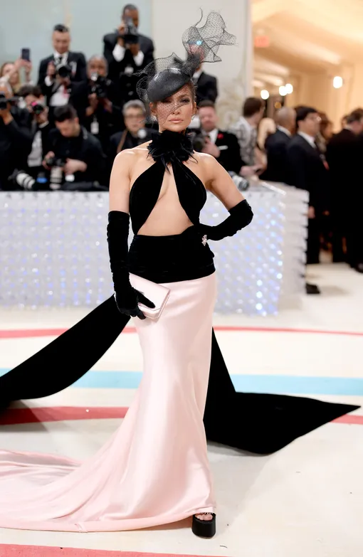 Дженнифер Лопес на Met Gala-2023