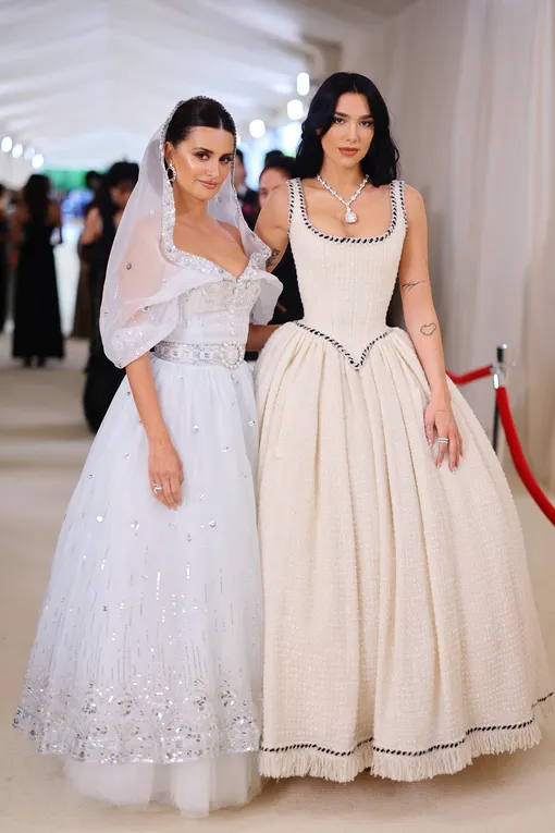 Пенелопа Крус и Дуа Липа на Met Gala-2023