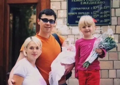Сергей Бодров-младший с женой и детьми