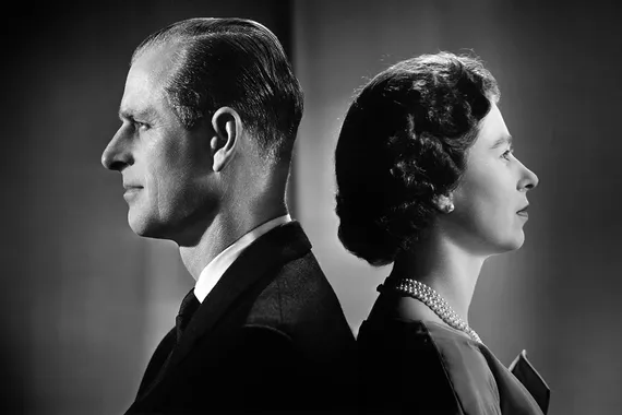 Почему принц Филипп не считался завидным женихом для Елизаветы II, а из-за ее коронации потерял имя, карьеру и дом