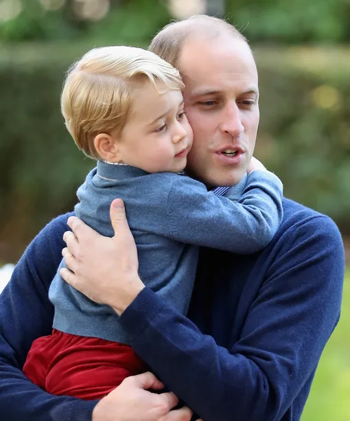 Принц Уильям с принцем Джорджем в 2016 году