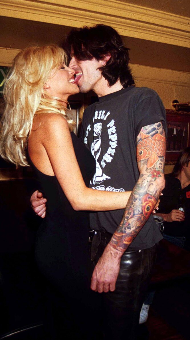 Pamela Anderson Tommy Lee Jones Порно Видео | kuhni-s-umom.ru